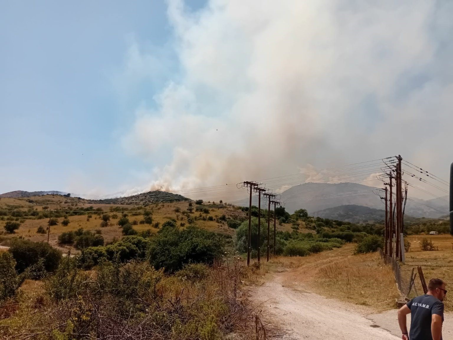 Οριοθετήθηκε η φωτιά στον Αργυρόμυλο Λάρισας